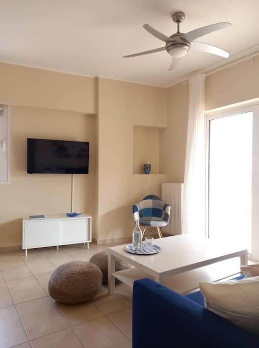 Blue -Spacious 1Bdr Corner Flat/Balcony/View Apartment Athens Exterior photo